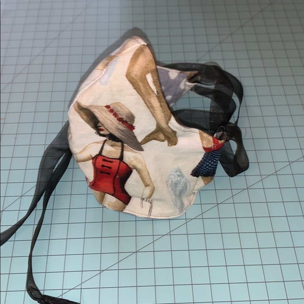 Pinup Girl Mask